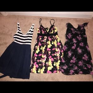 Dresses small/medium